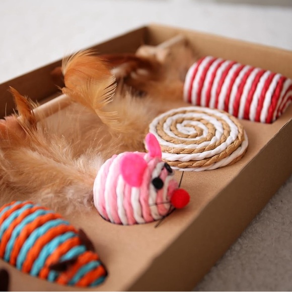 Cat Toys for Indoor Cats, Interactive Cat Toy 7PCS Retractable Cat Wand Toy - Picture 5 of 7